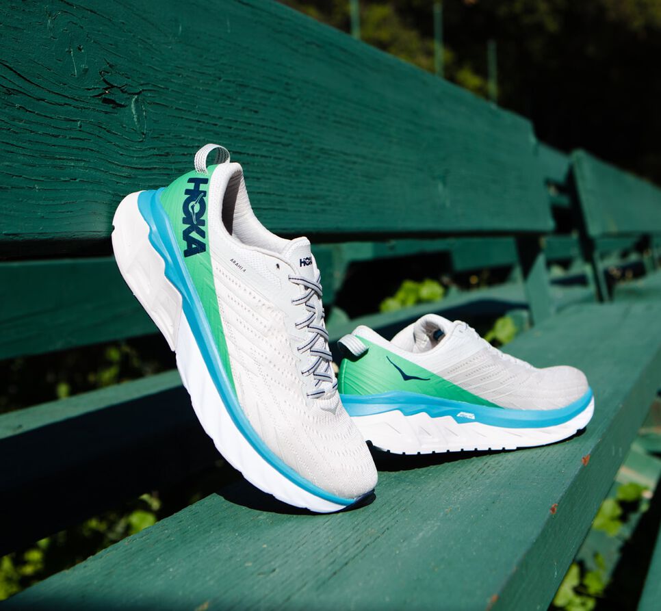 Hoka One One Arahi 4 Stabila Löparskor Herr Lunar Rock / Nimbus Cloud | 61DBVGAKT