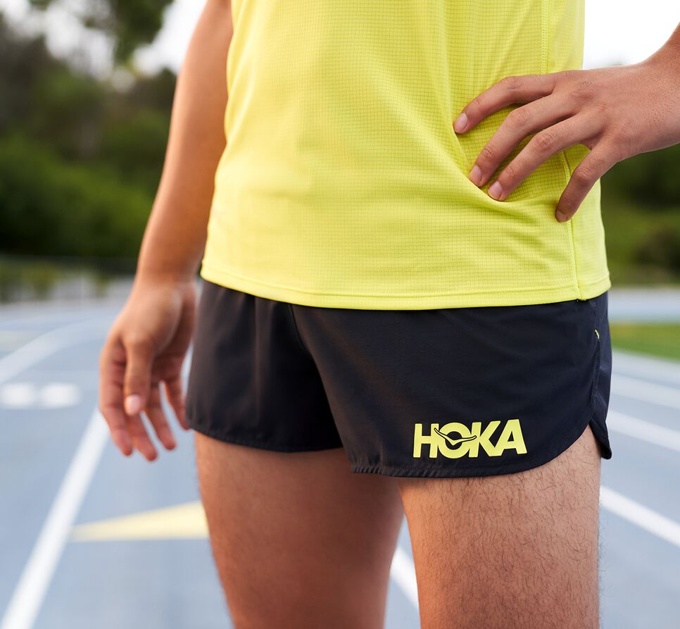 Hoka One One Performance Woven 2" Korta Shorts Herr Svarta | 81XAIVBME